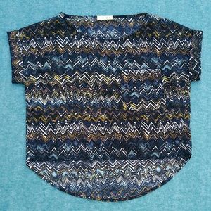 Lush High Low Hem Top in Small